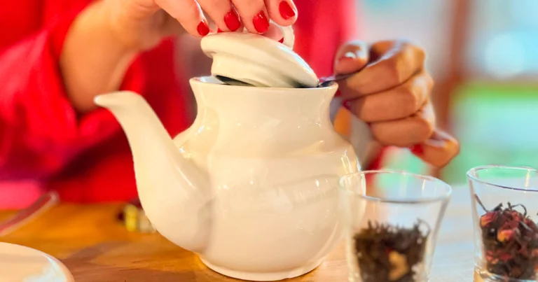 Cómo usar correctamente tu infusor de té, aprende a preparar infusiones  perfectas